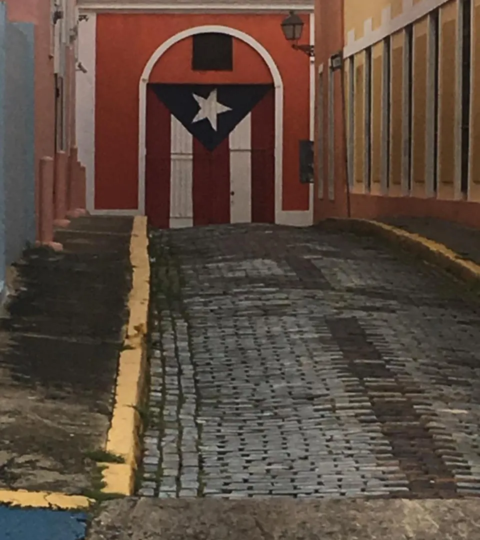 305 San Sebastian St Apartment San Juan